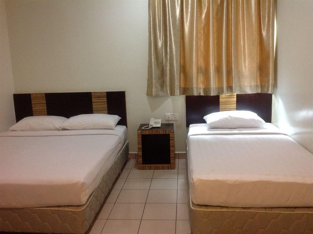 Hotel Traveller Kota Kinabalu Dış mekan fotoğraf