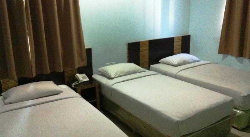 Hotel Traveller Kota Kinabalu Dış mekan fotoğraf